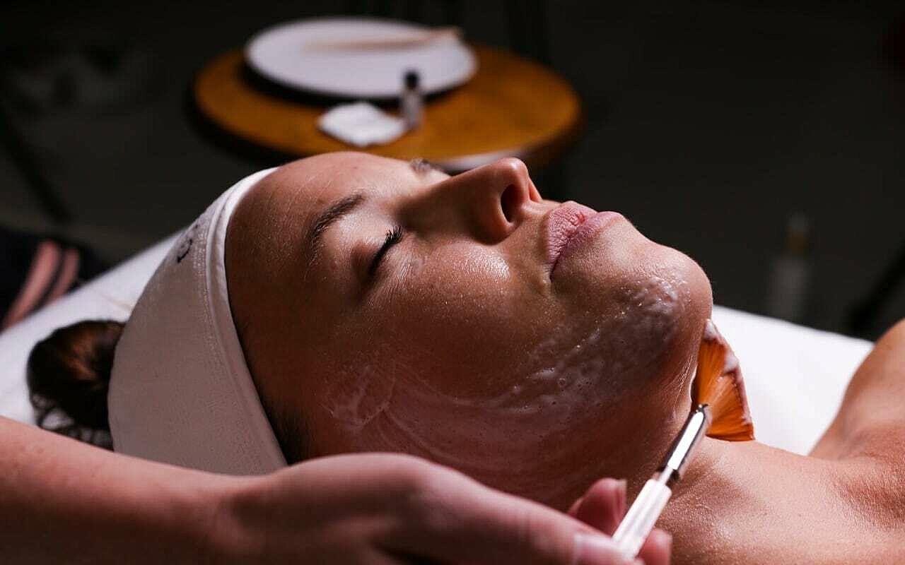 Behandlungen - Classic Cosmetics - Circadia Treatments